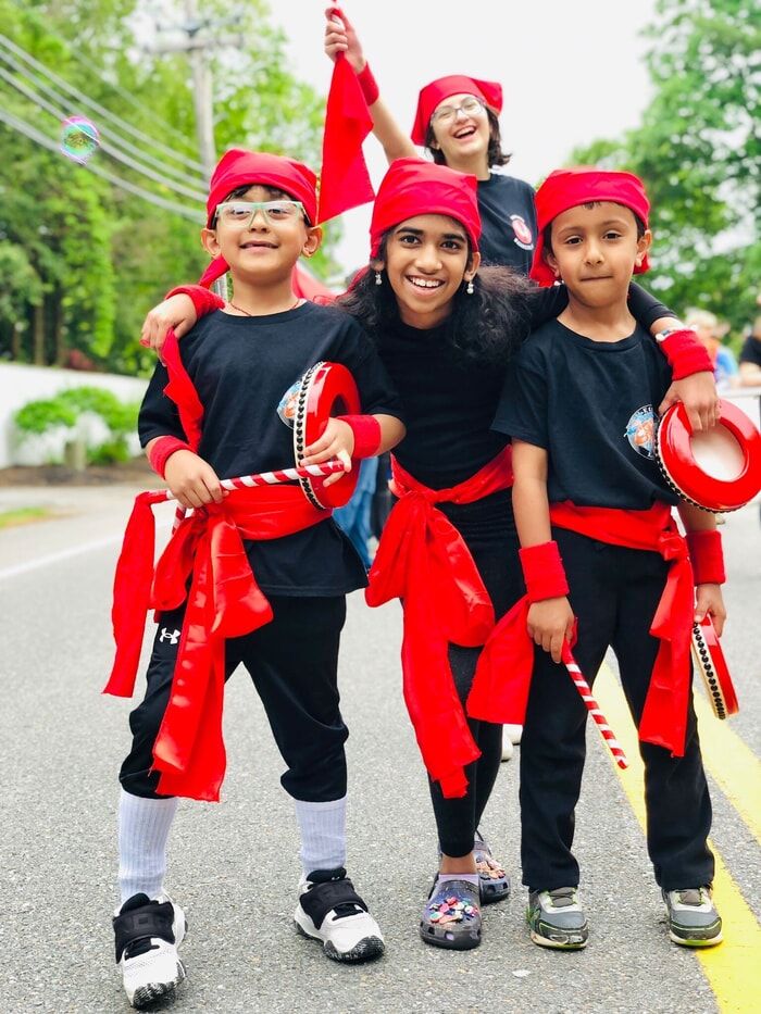 <center>Immerse in Authentic Okinawan Drumming and Dance Culture!<center>